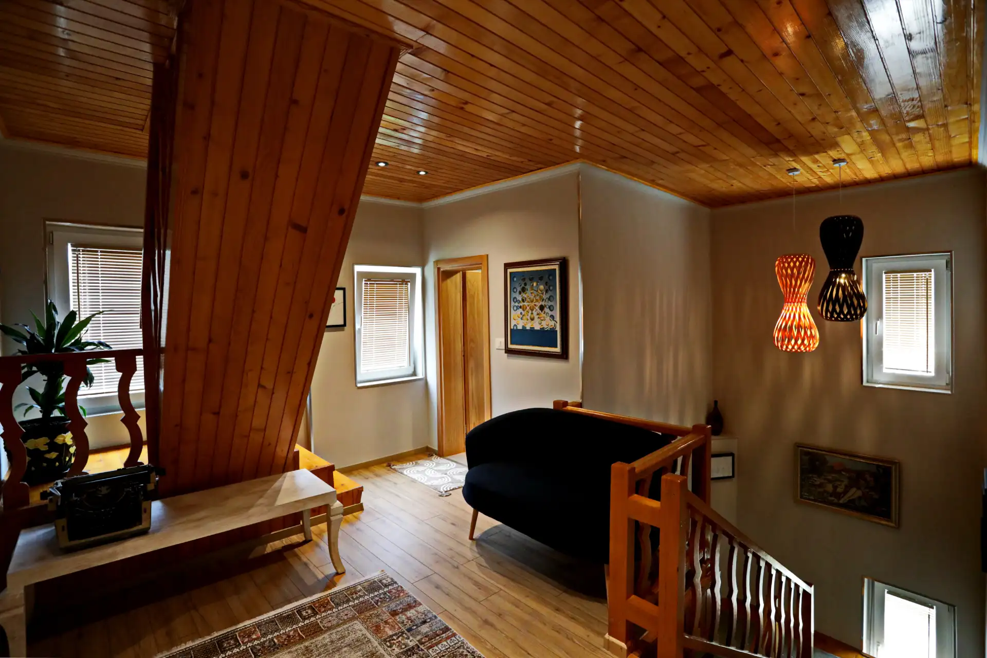 gallery4